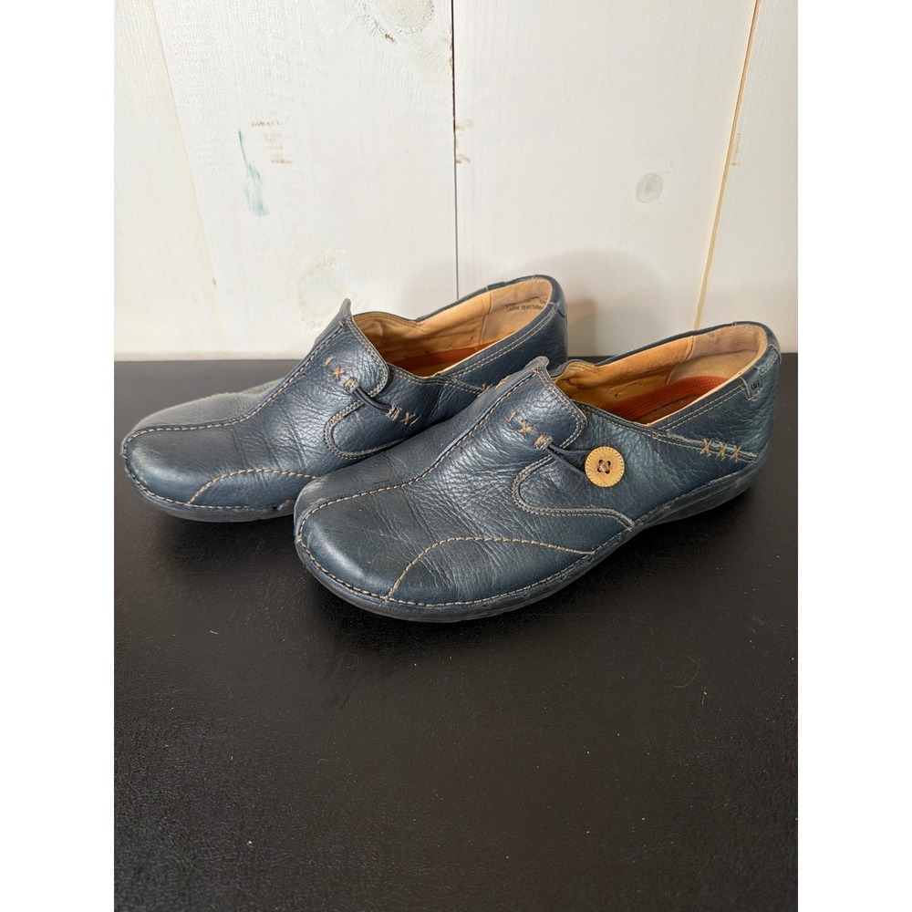 Clarks Un Loop Navy Leather Button Slip-On Comfort Loafers Women's Size 10
